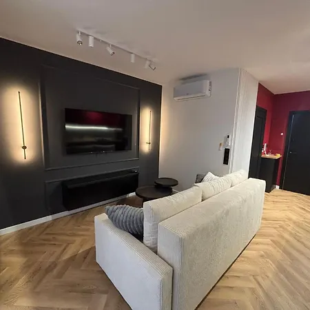 Diament 2 * Człuchów